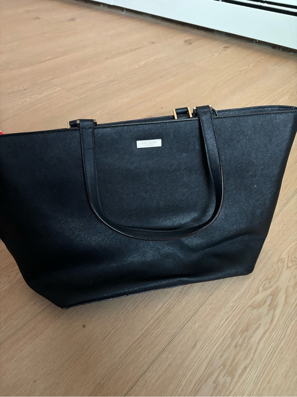 kate spade black structured leather tote